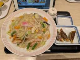 リンガーハット 府中駅南口店