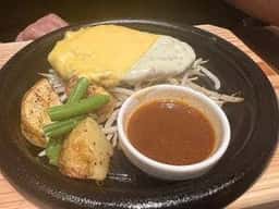 あっとバーグ 新瑞橋店