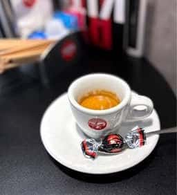CAFFE PASCUCCI 三ノ宮店