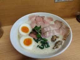 鶏か、鶏以外か。