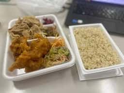 お米とお弁当のしろやま