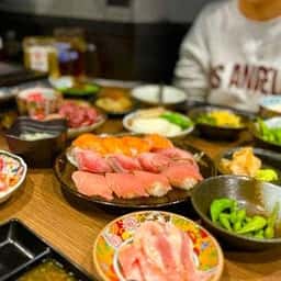 焼肉 海鮮 ニクサカナ 梅田店