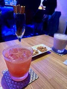 CAFE BAR m