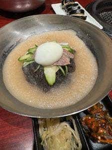 焼肉 冷麺 ユッチャン。北新地店