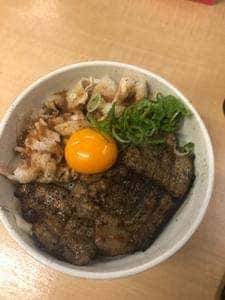 豚マニア丼 稲田屋 SUN