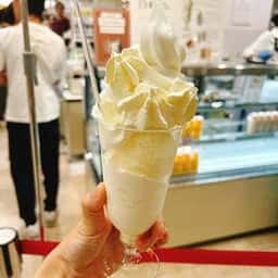 円山牛乳販売店