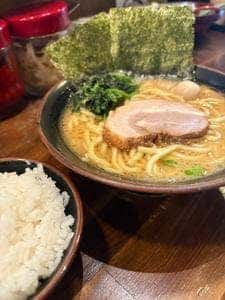 横浜家系ラーメン 明豊家 神田小川町店