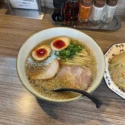 煮干しラーメン にぼってる