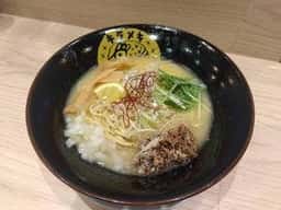 キラメキノトリ 四条河原町店