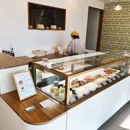 LA PATISSERIE ISA ラ パティスリー イサ