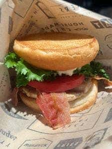 WAYBACK BURGERS 表参道店