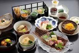 懐石料理・料亭 大宮 伊勢錦