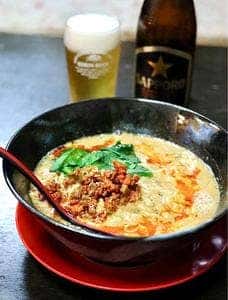 四川料理 担担麺 栄店