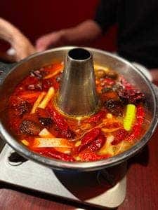 麻辣火鍋専門店 越智