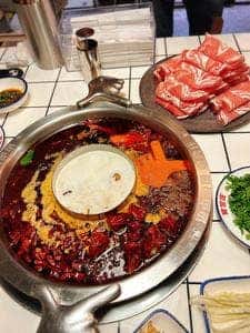 四川火鍋しゃぶしゃぶ専門店 賢合庄