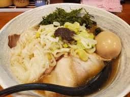 唯一無二のらぁ麺専門店 イ袋ワシづかみ