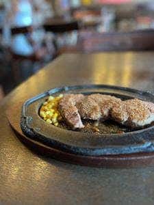 ステーキハウス WESTERN