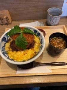 かつとん