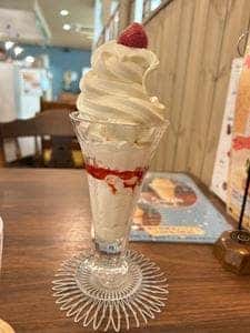cafe四つ葉apart+manma kitchen 釧路店