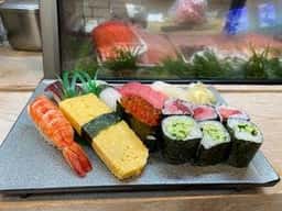 大鮨 天神通店