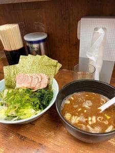横浜家系ラーメン 武蔵家 国領店