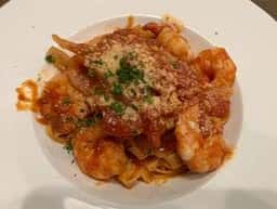 チーズと生はちみつ BeNe NU chayamachi