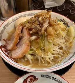 ラーメン豚山 神保町店