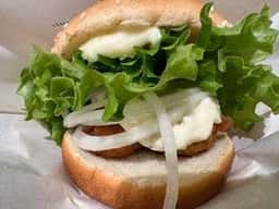 FRESHNESS BURGER 福岡空港店