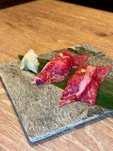 幻の和牛と三崎港直送鮮魚 モルゲン 横浜駅前店