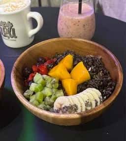 surf cafe ulu Honmachi