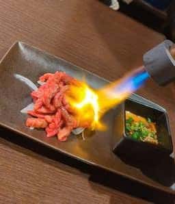 本格焼肉もつ鍋 肉衛門 葛西店