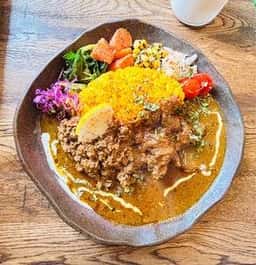 スパイスカレー専門店 NANAMAL CURRY