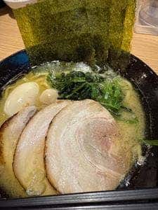 横浜家系ラーメン 銀家 みなとみらい店