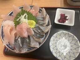 氷見 魚市場食堂