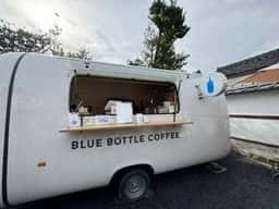 BLUE BOTTLE COFFEE TRUCK IN KYOTO