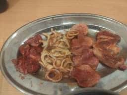 焼肉ホルモン 味楽