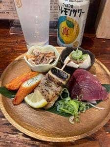 くうねる酒場