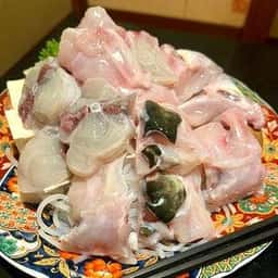 泳ぎふぐ専門 ふぐ吉