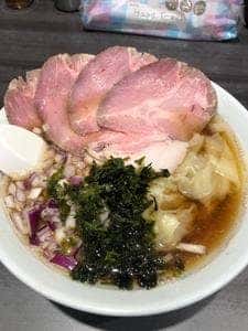 麺や べらぼう