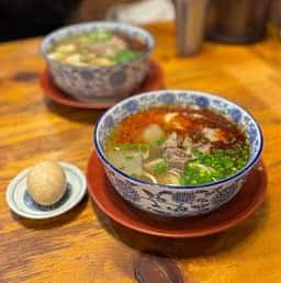 蘭州拉麺 一天一面