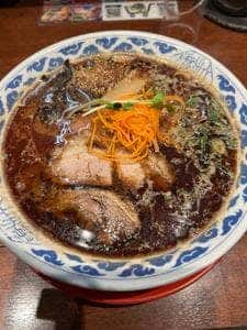 九州らーめん 亀王 十三駅前店