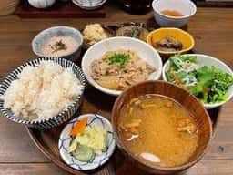 八百屋とごはん むかい