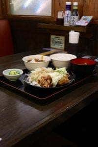 山内農場 新宿西口駅前店