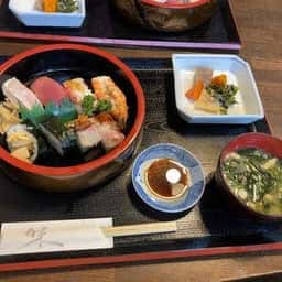 鮨処 みらく