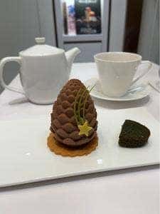 ザ・ペニンシュラ ブティック&カフェ 新丸ビル店