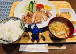 鶏とおでんの店 日寄鶏