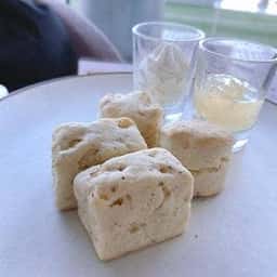 ロビーラウンジ ポート ニオ びわ湖大津プリンスホテル