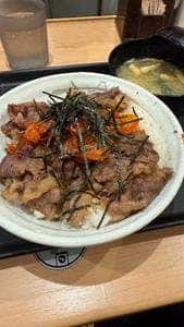 松屋 新宿1丁目店