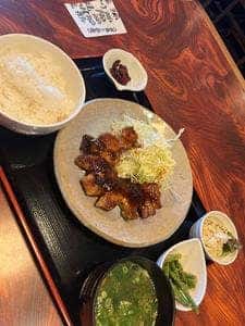 塩梅ダイナー 忍ケ丘店