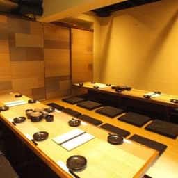 猿々楽々 大手町店